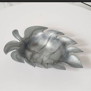 PEWTER Leaf Trinket Jewelry Dish Home Shelf Decor